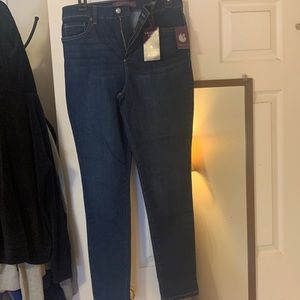 🤩Gloria Vanderbilt Skinny Jeans🤩